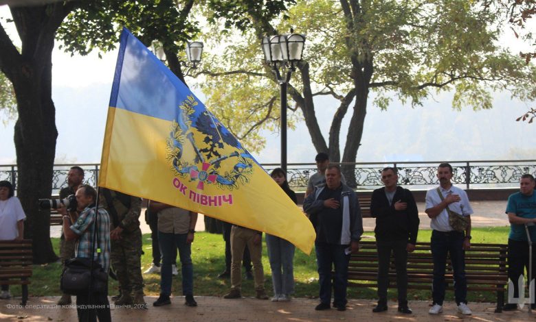 Військові та рідні загиблих воїнів отримали нагороди «За оборону Чернігова» (Фото)