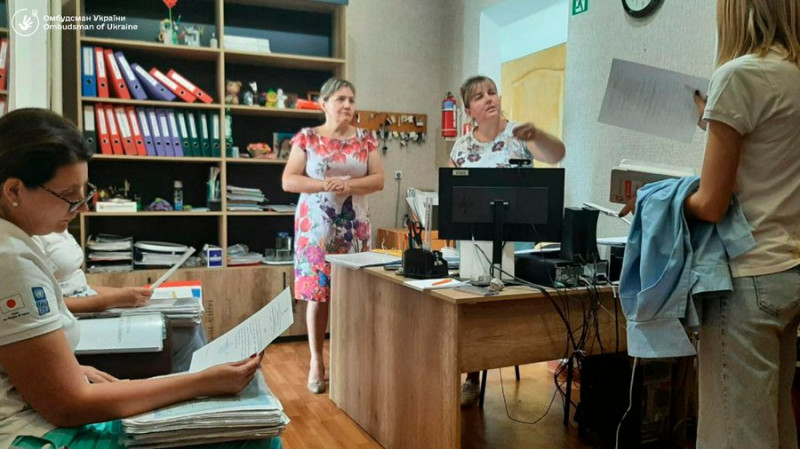 Прострочені продукти, медичне обслуговування без ліцензії: у Черешенському ліцеї на Чернігівщині виявили ряд порушень