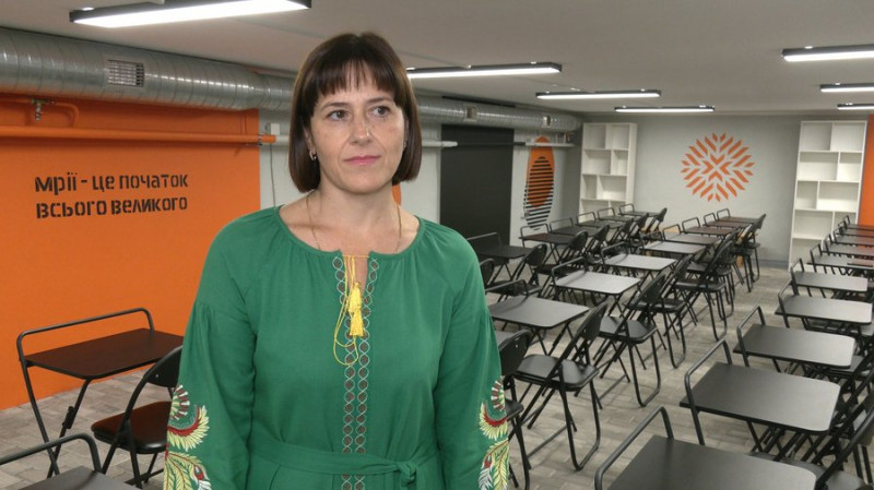 Кар'єрні радники для школярів: як 120 учнів з Чернігова проходять пілотний курс з профорієнтації