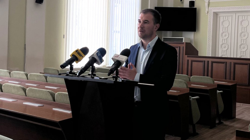 Бюджет Чернігова формуватиме та ухвалюватиме начальник МВА Дмитро Брижинський, — Ломако