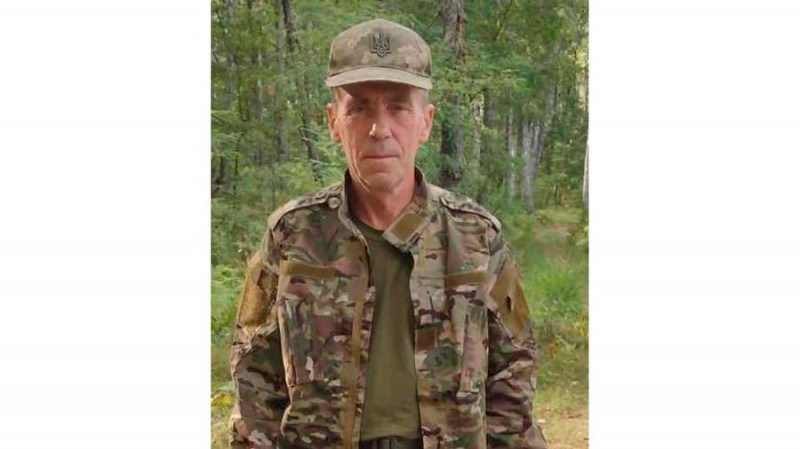На Чернігівщині попрощались з двома бійцями ЗСУ: Володимиром Левченком та Олександром Найком