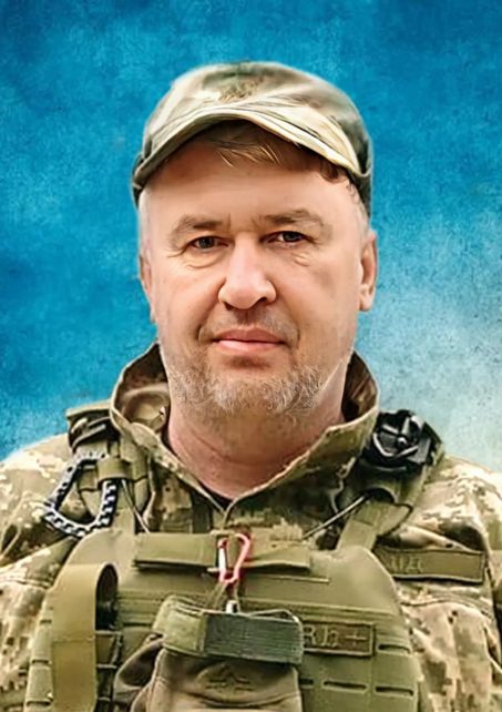 На Чернігівщині попрощалися з сержантом, який загинув під час виконання бойового завдання на Донеччині