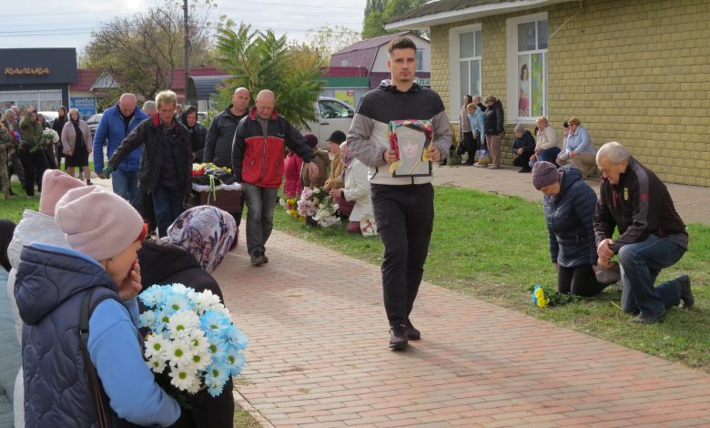 На Чернігівщині провели в останню путь бойову медикиню Анастасію Кравчук