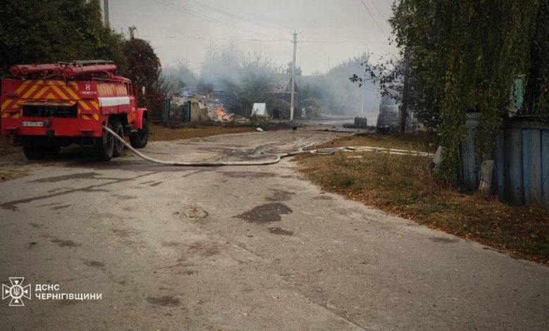 У Гірську, по якому вдарили росіяни, триває гасіння пожеж (Фото)