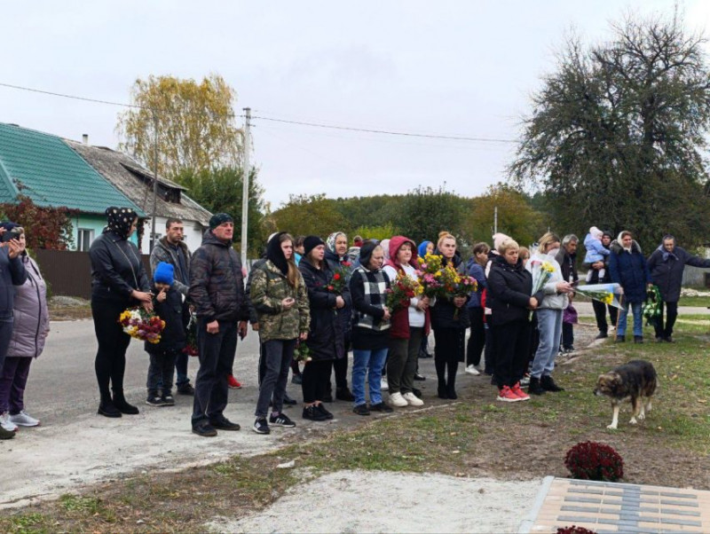 У громаді на Чернігівщині встановили Алею пам’яті