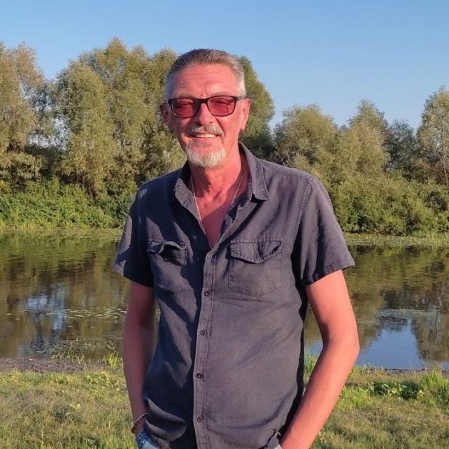 В Україні, ймовірно, востаннє переведуть годинники на зимовий час: думки чернігівців