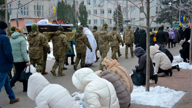 У Ніжині та Ріпках попрощалися з загиблими бійцями Олександром Сипливцем та Михайлом Красківським