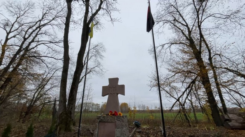 "Лежу, а жити хочеться": як після поранення відновлюється ветеран ТрО з Прилуччини, який пролежав у полі 19 годин