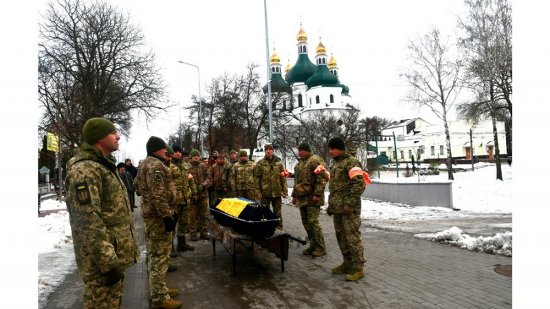 У Ніжині попрощалися з двома військовими ЗСУ: Сергієм Коворотнім та Ігорем Василенком