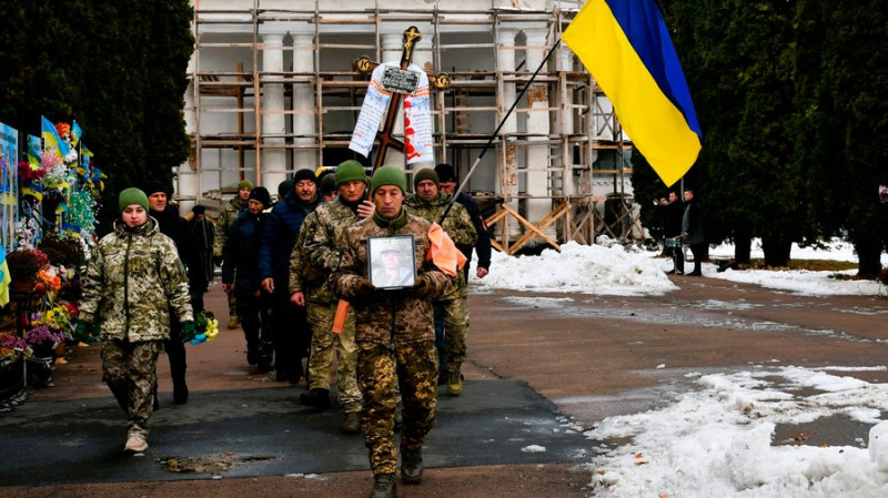 У Ніжині попрощалися з двома військовими ЗСУ: Сергієм Коворотнім та Ігорем Василенком