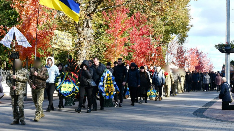 На Чернігівщині поховали Віктора Лупана, Сергія Майданника та Максима Крилова