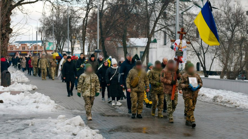 У Ніжині попрощалися з двома військовими ЗСУ: Сергієм Коворотнім та Ігорем Василенком