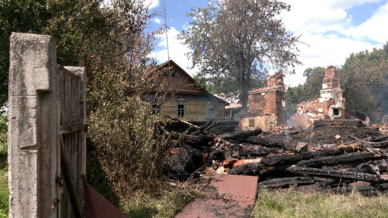 Через обстріли виїхали пів села: як живуть люди на Чернігівщині за 15 кілометрів від кордону з РФ