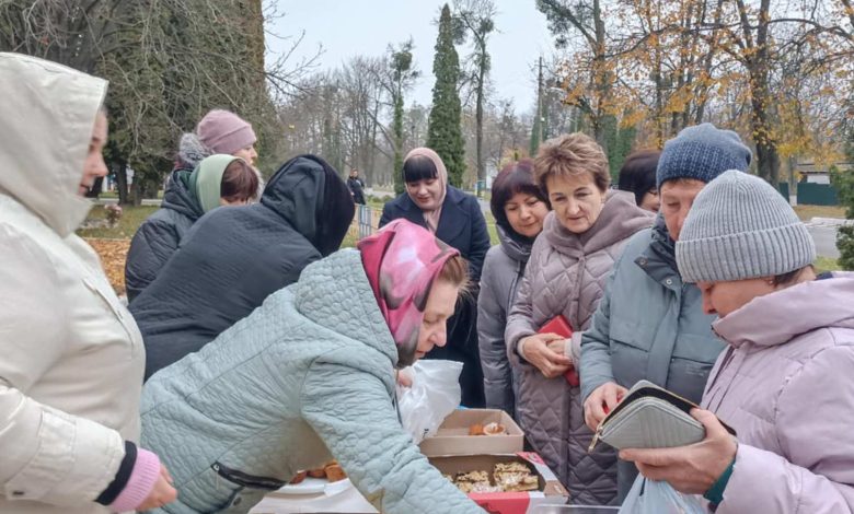 У громаді на Чернігівщині провели виставку-ярмарок на підтримку ЗСУ (Фото)