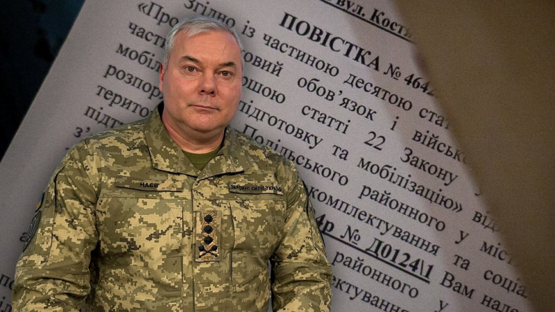 Пошкоджений житловий будинок та авто у Семенівці: армія РФ обстріляла Чернігівщину