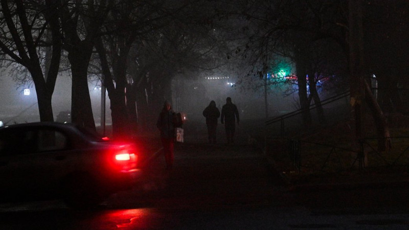 Графік погодинних відключень електроенергії на Чернігівщині: які черги планують вимикати 14 грудня