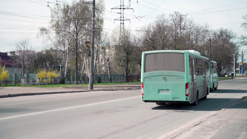 Ломако заявив, що у Чернігові водія, який віз пасажирів, забрали з маршруту до ТЦК: що каже перевізник