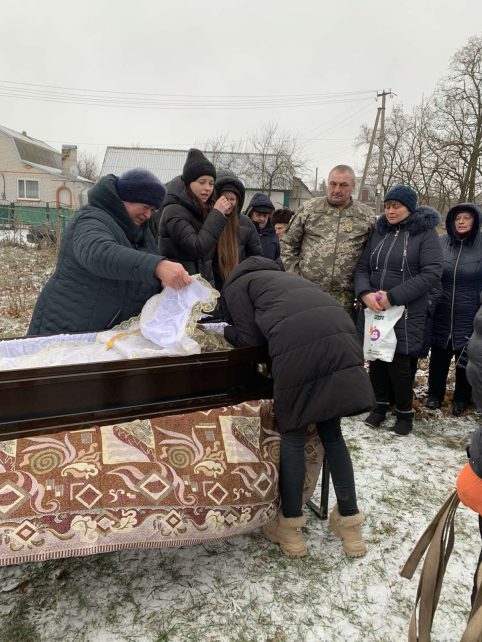 На Чернігівщині попрощалися із захисником, який помер внаслідок тяжкої хвороби
