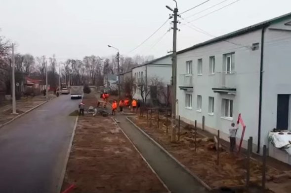 У Ягідному ремонтують вулично-дорожню мережу