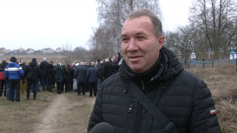 У Брусилові на Чернігівщині поховали Анатолія Дубину, який намагався врятувати внука та потонув