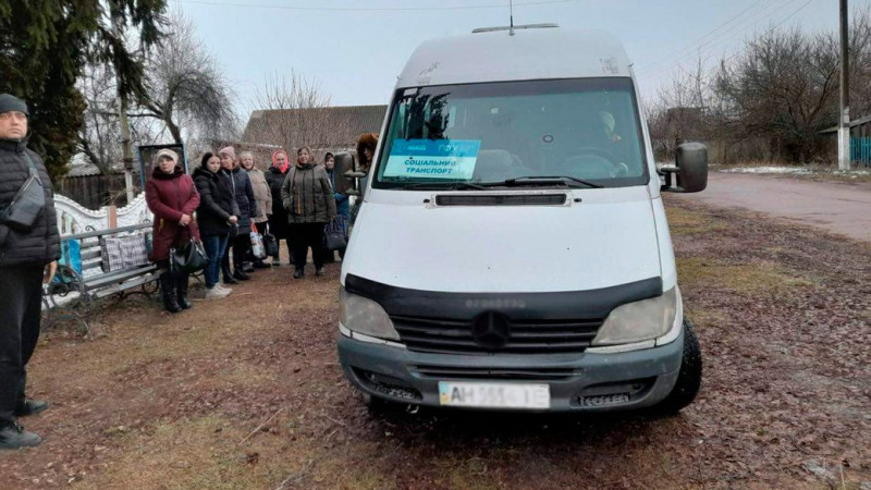 Матиме більше місць: з прикордонного Костобоброва до Новгорода-Сіверського курсуватиме соціальний автобус