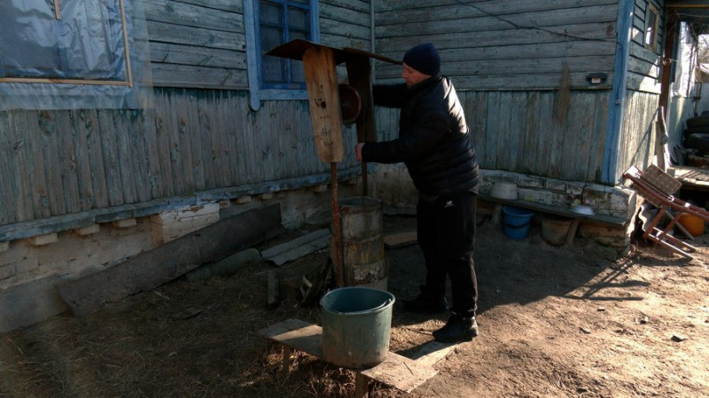 Через збільшення обстрілів багатодітна родина з Сумщини переїхала на Чернігівщину