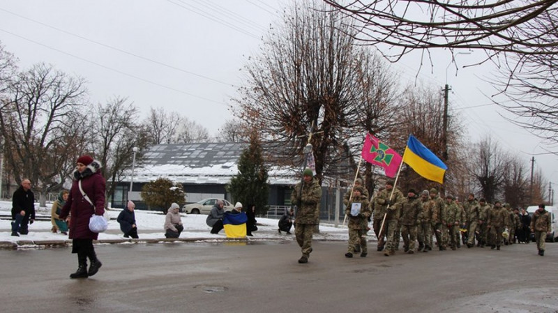 На Чернігівщині попрощалися з двома бійцями — Юрієм Романенком та Валерієм Булатовим