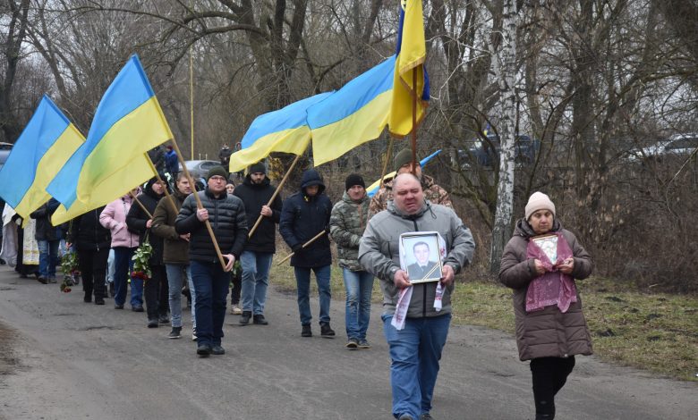 Носівська громада прощалася зі своїм Захисником