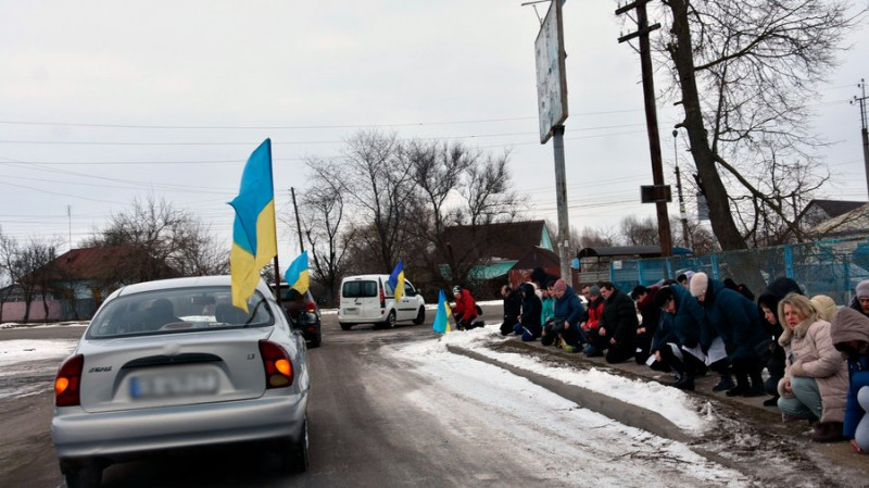 На Чернігівщині поховали Сергія Мержія, Віктора Ткаліча та Олександра Бакумовича, якого опізнали за ДНК-експертизою