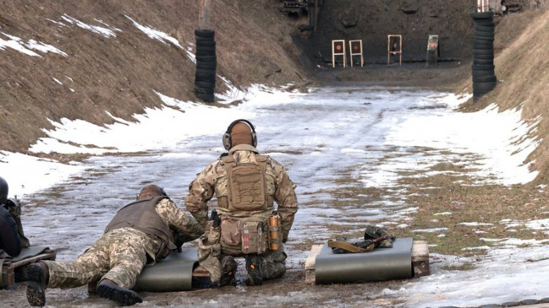 Підготовка до виборів, депутати на стрільбищі, "на виїзд з Чернігова — 10 годин": згадуємо події перед 24 лютого 2022-го