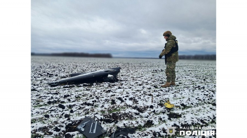 На Чернігівщині виявили та знешкодили бойову частину російського БпЛА, яка не здетонувала