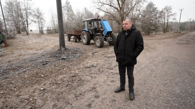 В Євминці на Чернігівщині фіксують наслідки атаки російського безпілотника: що розповідають люди