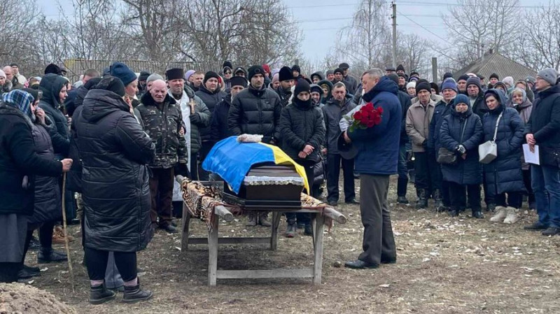 На Чернігівщині поховали загиблих захисників Андрія Пятачука та Анатолія Примушка