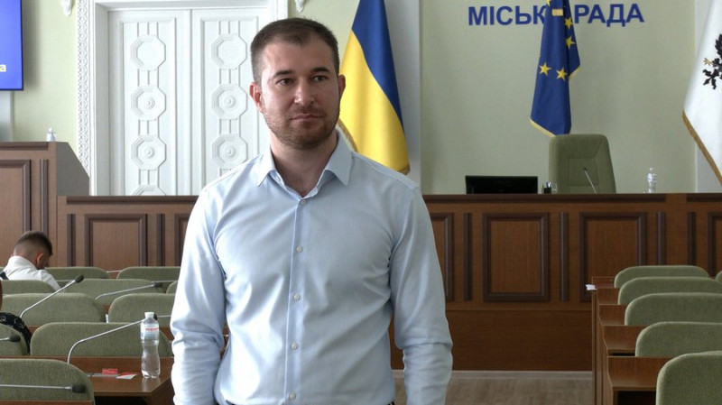 Депутати фракції "Рідний дім" ініціюють проведення позачергової сесії Чернігівської міськради