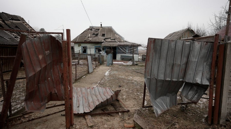 В Євминці на Чернігівщині фіксують наслідки атаки російського безпілотника: що розповідають люди