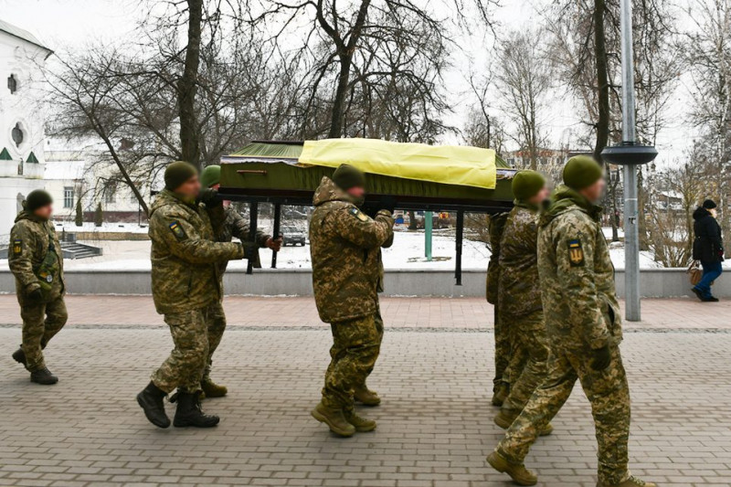 На Чернігівщині попрощалися із загиблим на війні захисником