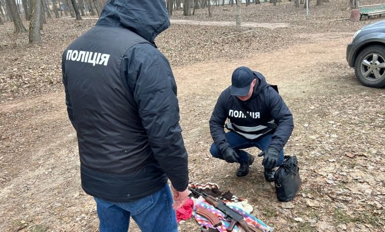 У Чернігові затримали торговця автоматичною зброєю «на гарячому» (Відео,Фото)