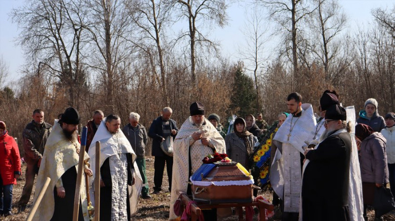 На Чернігівщині попрощалися з Віталієм Борисом, Владиславом Савченком, Віктором Голодніковим та Дмитром Романенком