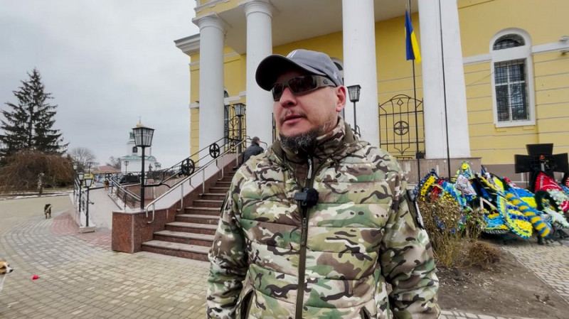 "Пацани, дуже вас не вистачатиме": у Прилуках поховали "Вовків да Вінчі" Євгенія Профатілова та Дениса Ткаченка