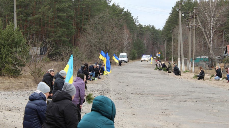 На Чернігівщині поховали захисників Олександра Войтешенка, Геннадія Студенка, Олексія Василенка та Віталія Якушка