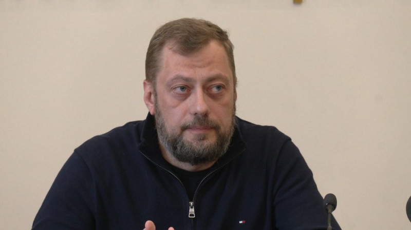 У Чернігові пропонують збільшити кількість стендів з фотографіями загиблих воїнів на "Алеї героїв"