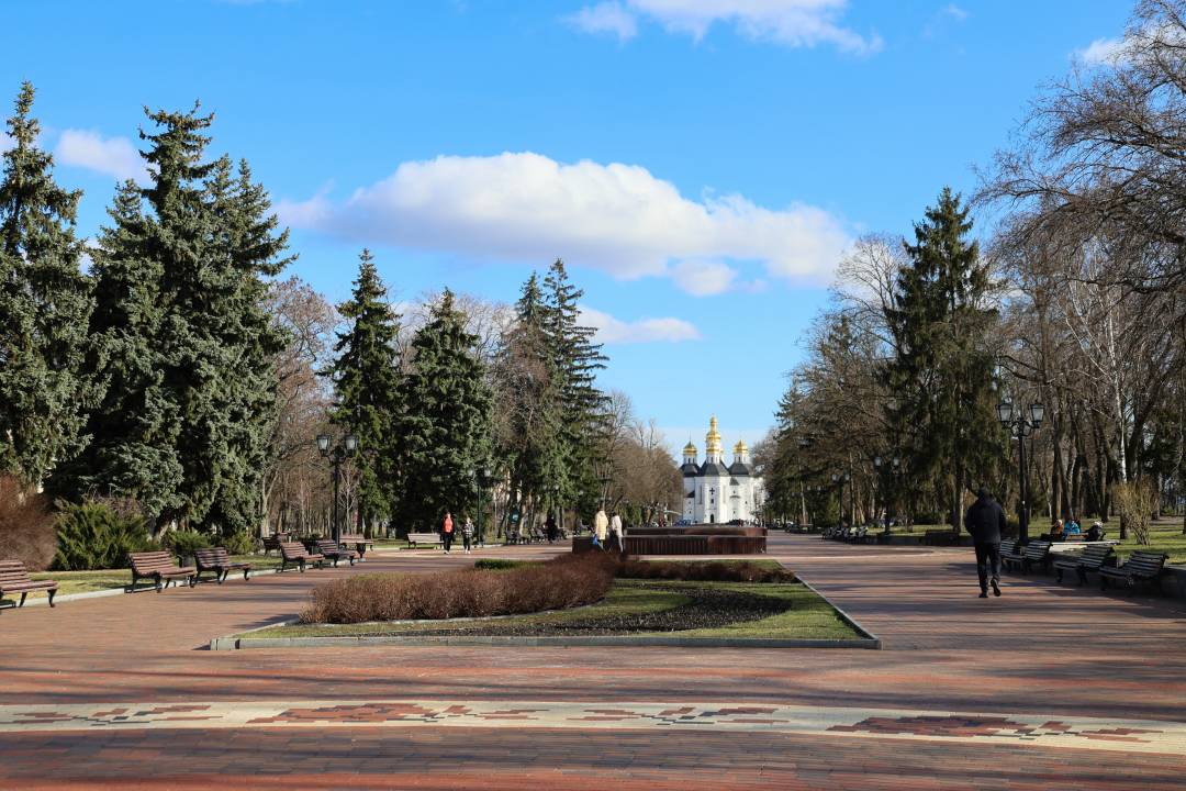 У Чернігові оновили фотовиставку пам’яті захисників