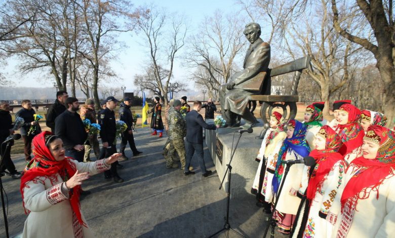 У Чернігові відзначили 211 років від дня народження Кобзаря