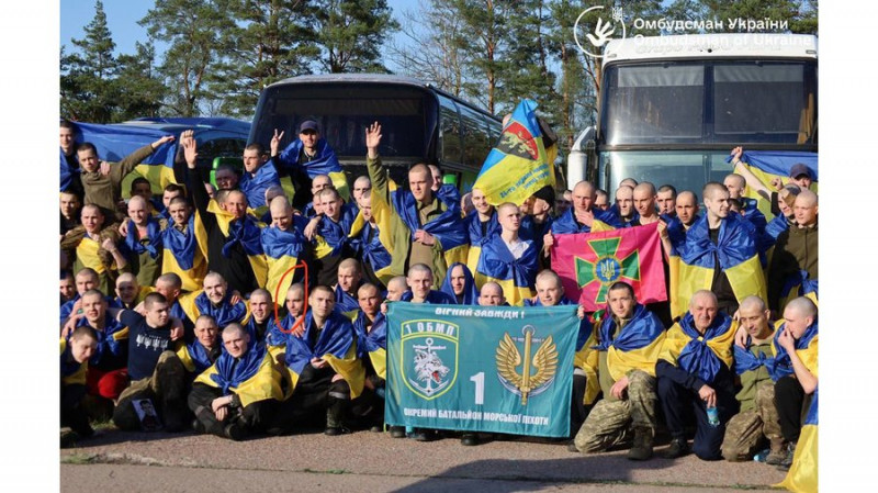 "Спершу удар в грудну клітину, потім запитання хто ти": історія 22-річного бійця з Ніжина, який повернувся з полону