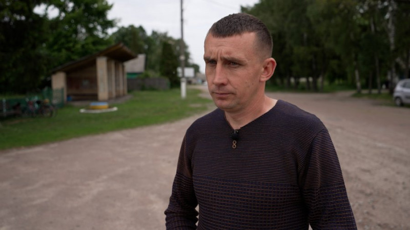 Літають на більші відстані: РФ вперше скидами з дронів атакувала село на Чернігівщині за 16 кілометрів від кордону