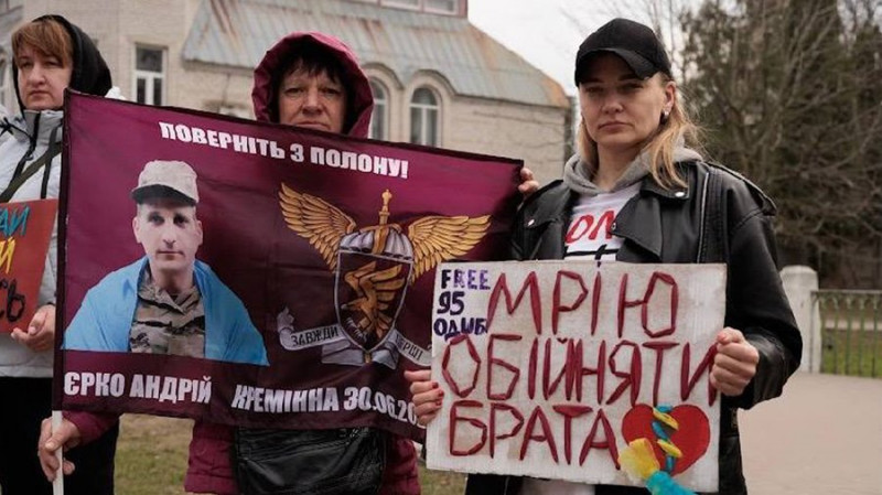"За 2 роки — ні словечка": мама Андрія Єрка із Новгород-Сіверської громади, який повернувся з полону, розповіла про сина