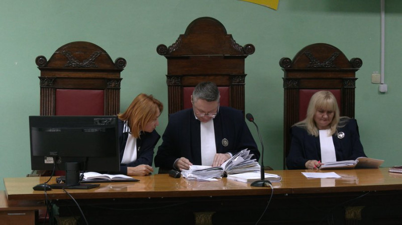 "Мене незаконно утримують в СІЗО": у Чернігові судять 21-річного підозрюваного у передачі росіянам інформації про ЗСУ
