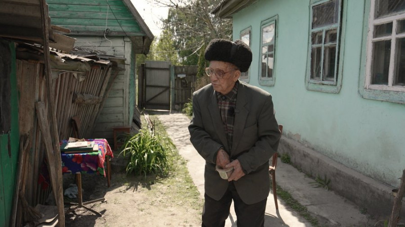 "Це я один, трухляк, ще залишився": історія найстаршого жителя села Пархимів, що на Чернігівщині