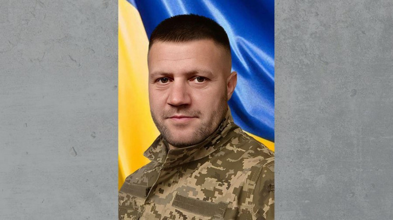 На Чернігівщині провели в останню путь трьох бійців: Юрія Костіва, Олександра Супруненка та Сергія Тюпу