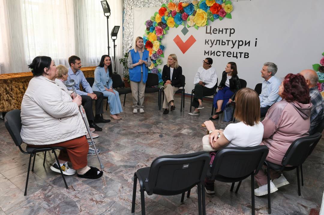 Чернігів відвідала делегація Держдепу США та УВКБ ООН: підтримка ВПО та відновлення міста